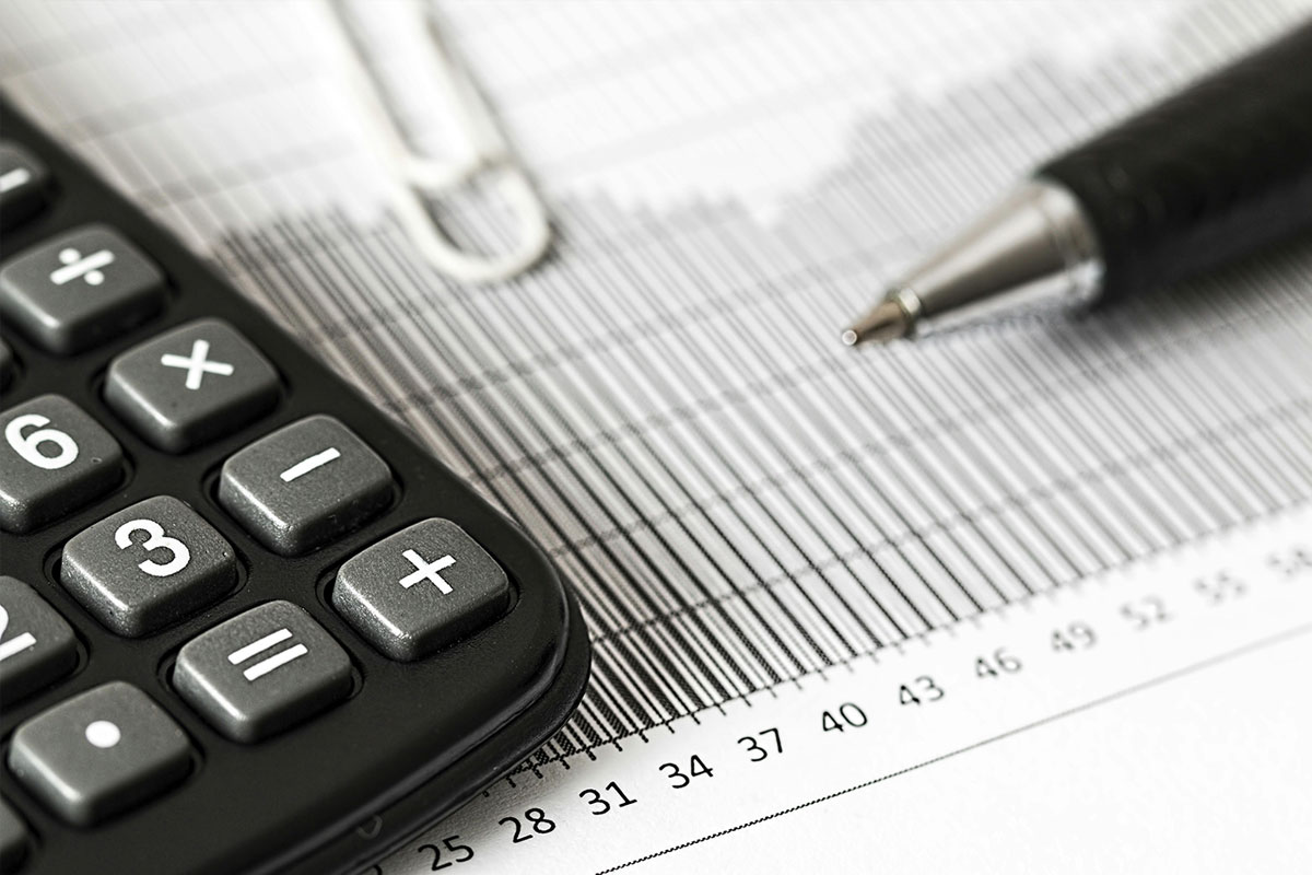 Tax return document and calculator